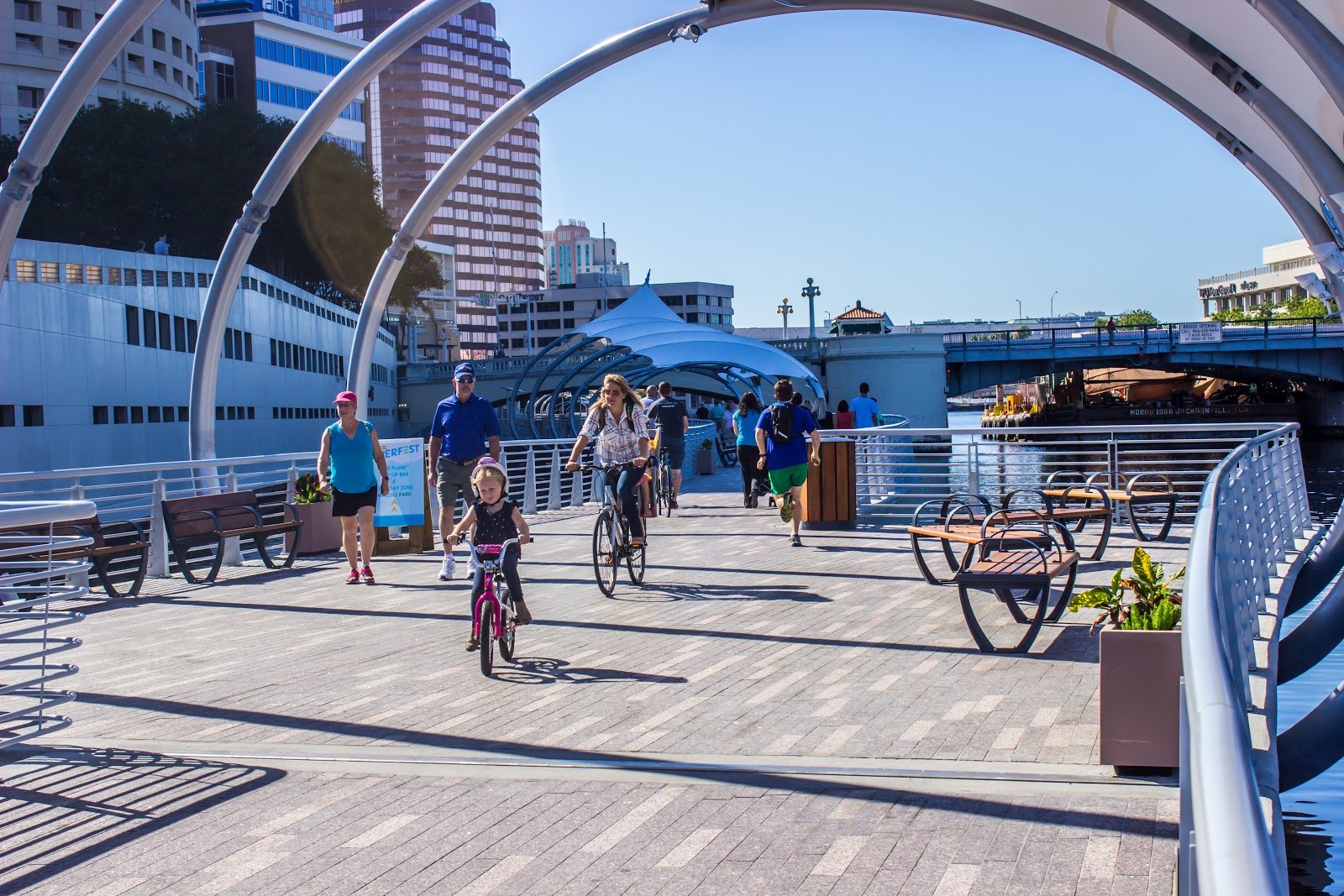 The Best Rooftop Bars in Tampa for Sunset Drinks