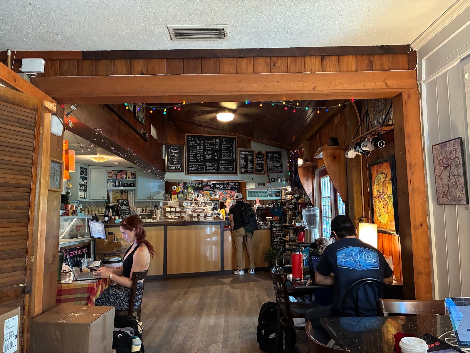 Black Dog Cafe