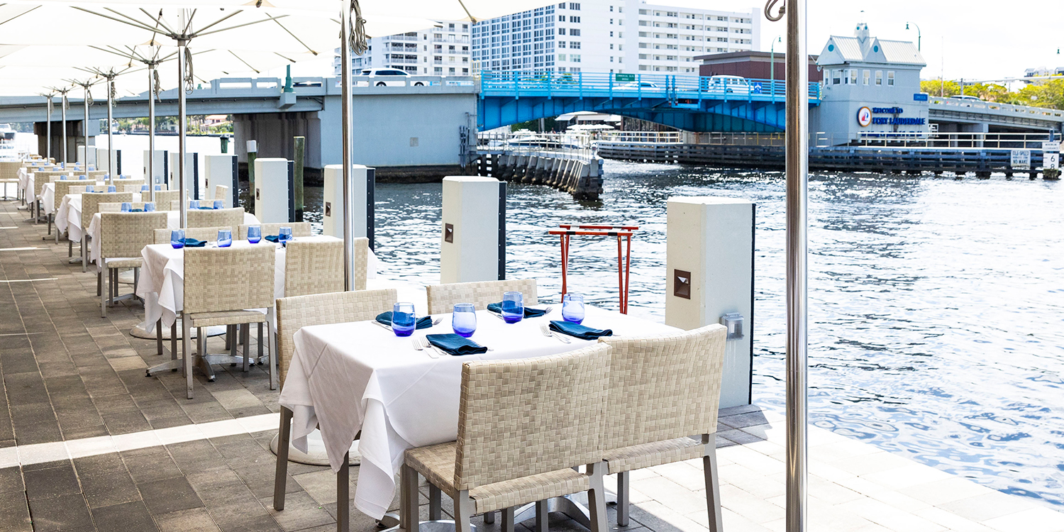 Blue Moon Fish Co — Seafood Restaurants in Lauderdale-By-The-Sea, Fort Lauderdale, FL