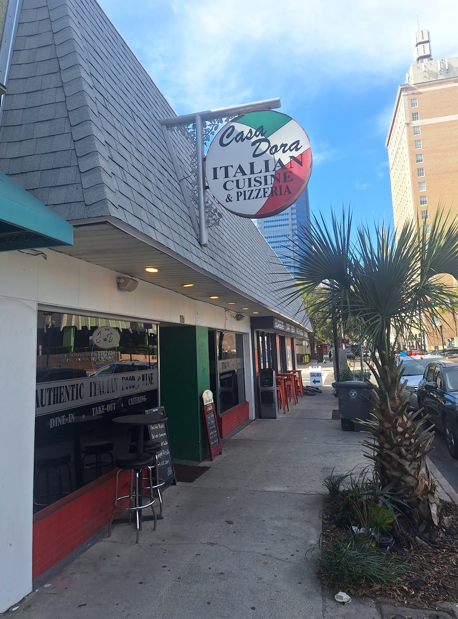 Casa Dora Italian Cusine & Pizzeria