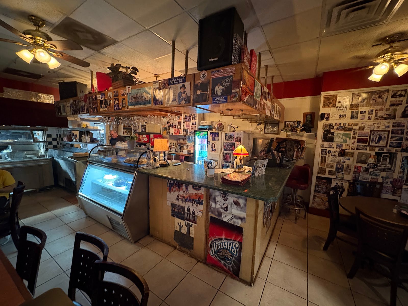 Casa Dora Italian Cusine & Pizzeria
