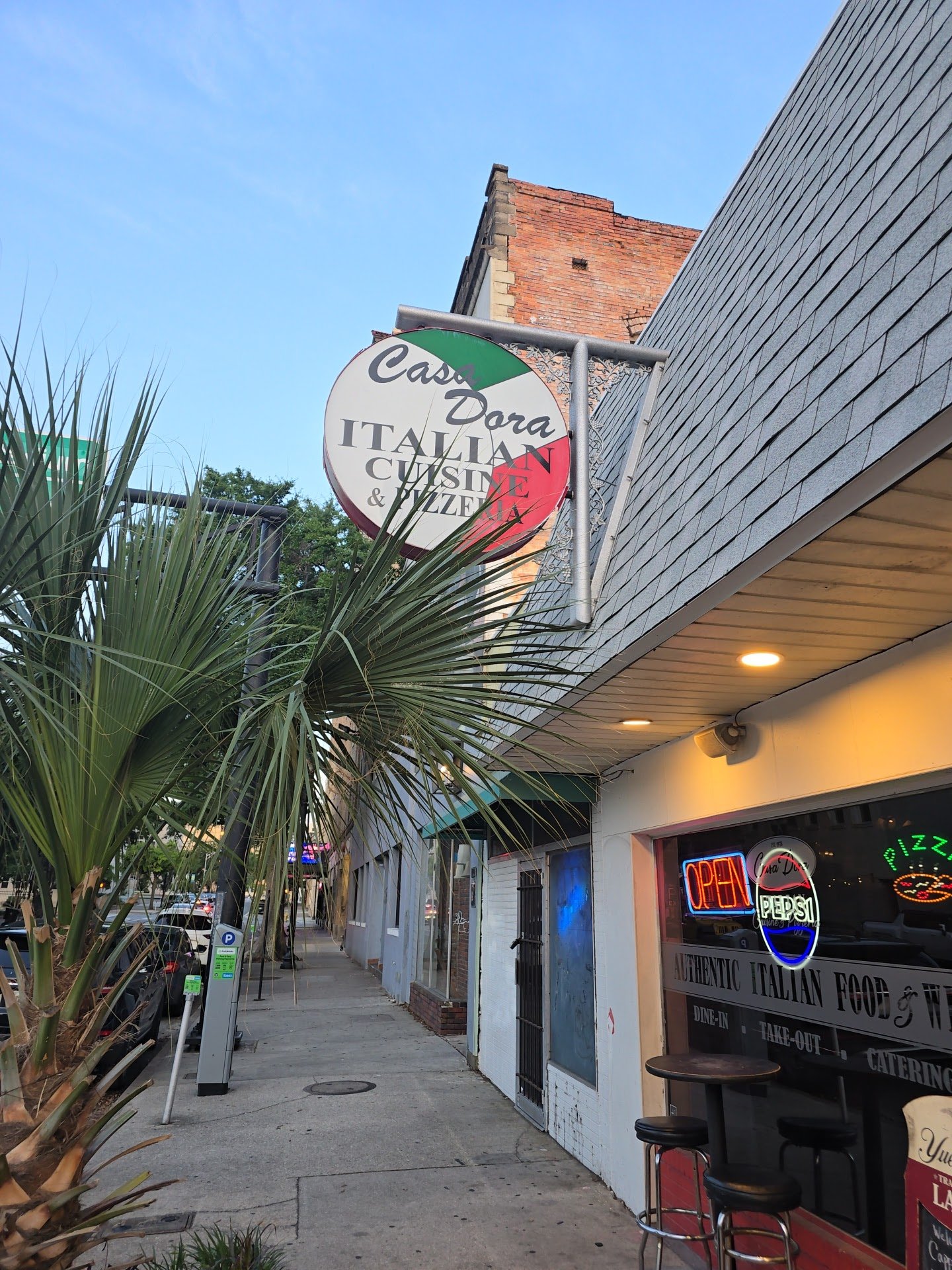 Casa Dora Italian Cusine & Pizzeria