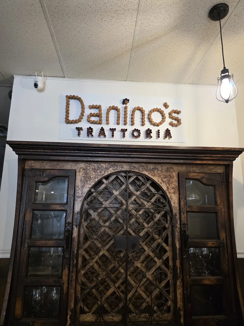 Daninos Trattoria