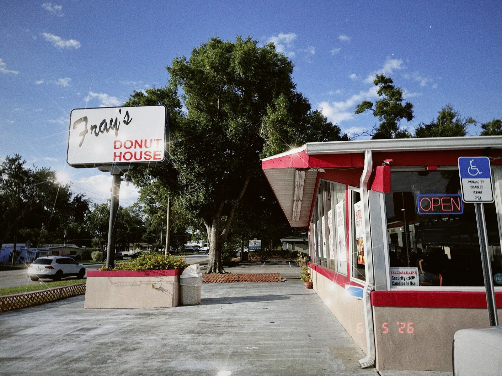 Fray's Donut House