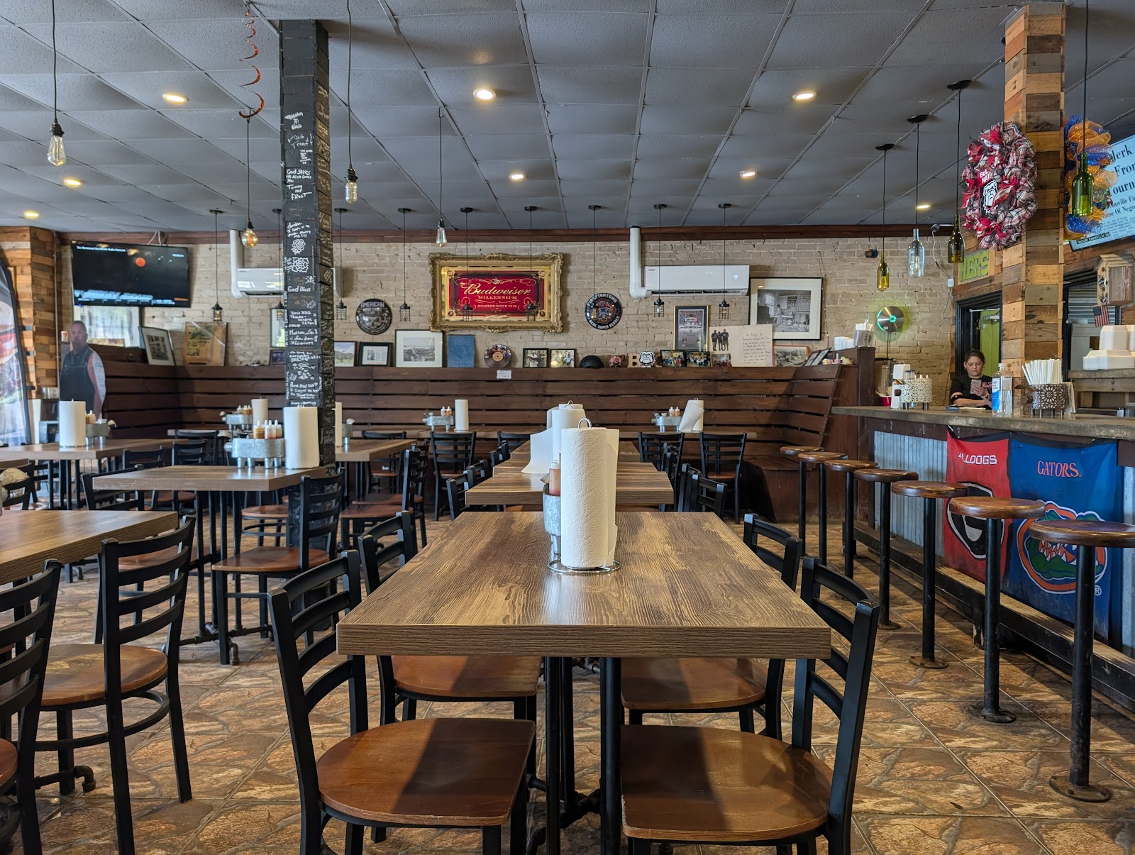 Fred Cotten's Landmark BBQ