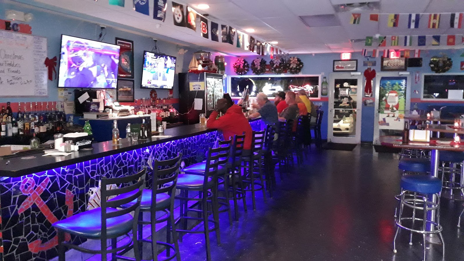 Freddie's Anchor Sports Grill