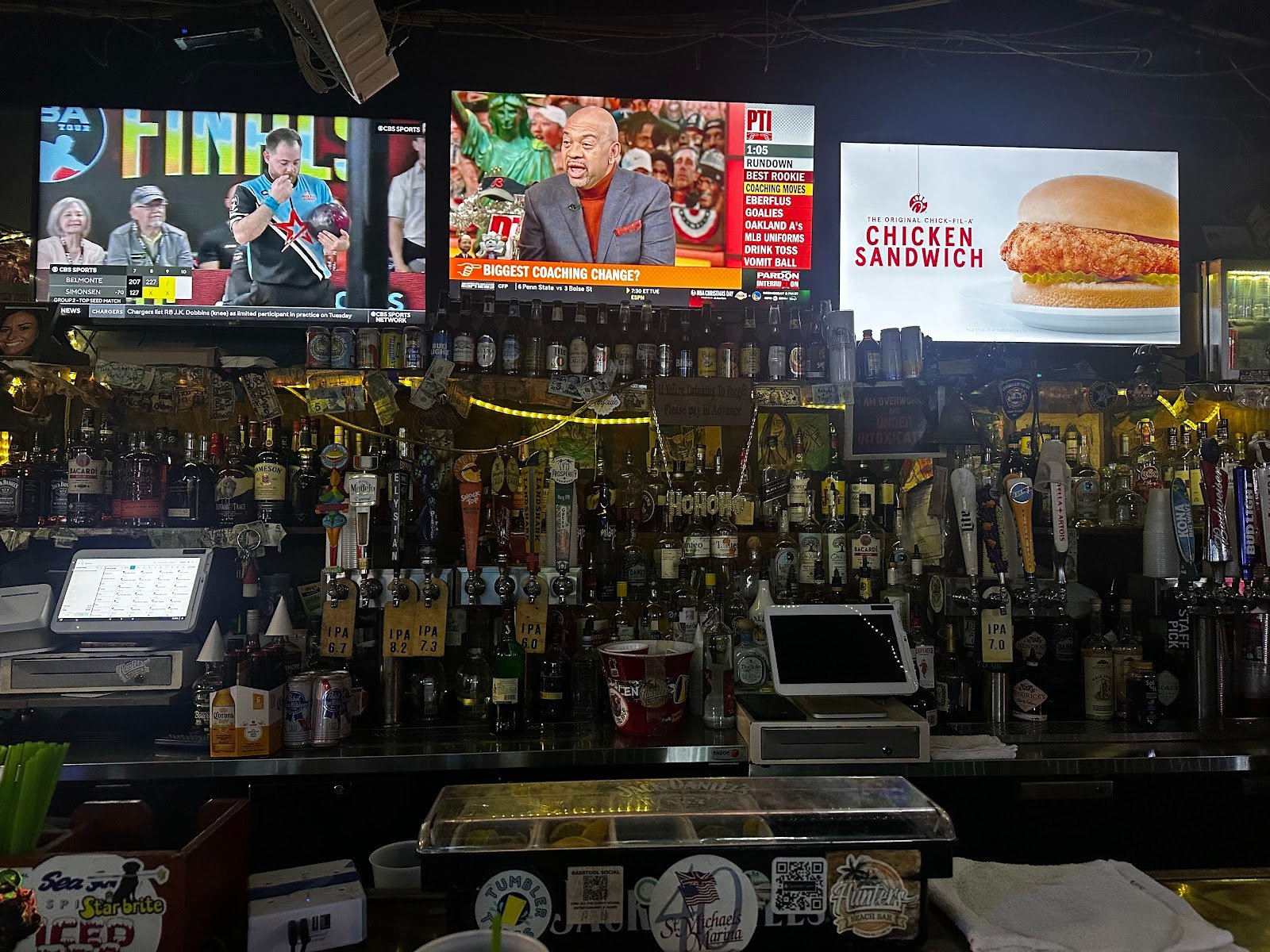 Hunters Beach Bar