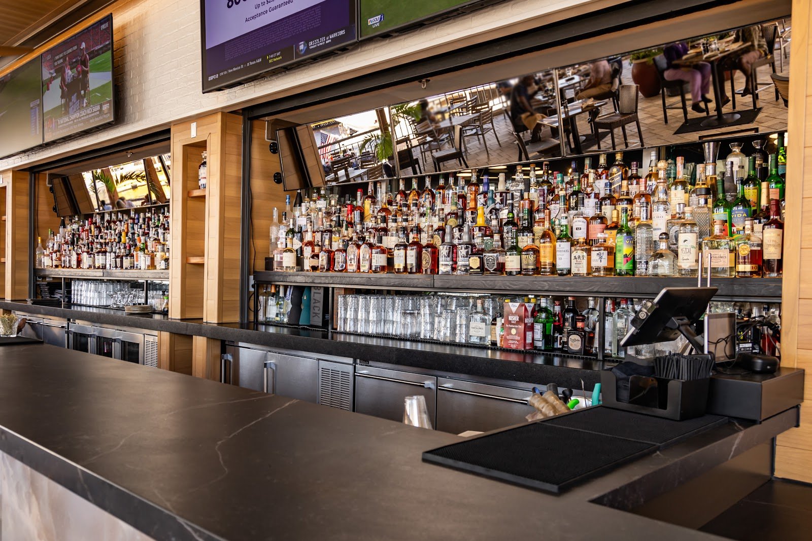 Jackson's Bistro, Bar & Sushi of Tampa