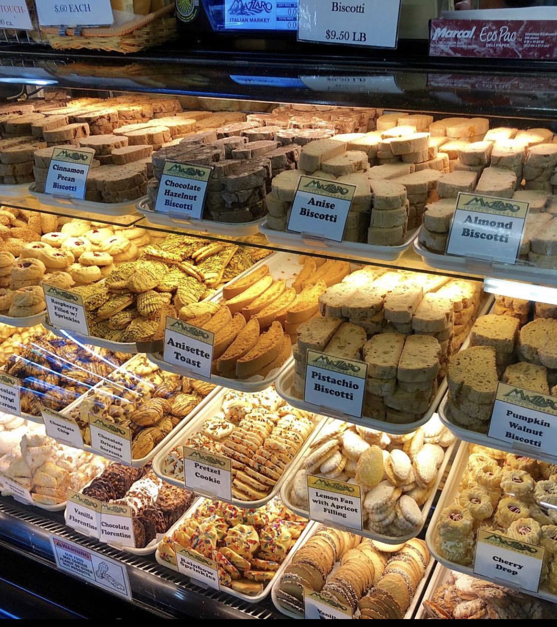 Italian Restaurants at Mazzarro's Italian Market in Central Oak Park, St. Petersburg, Florida