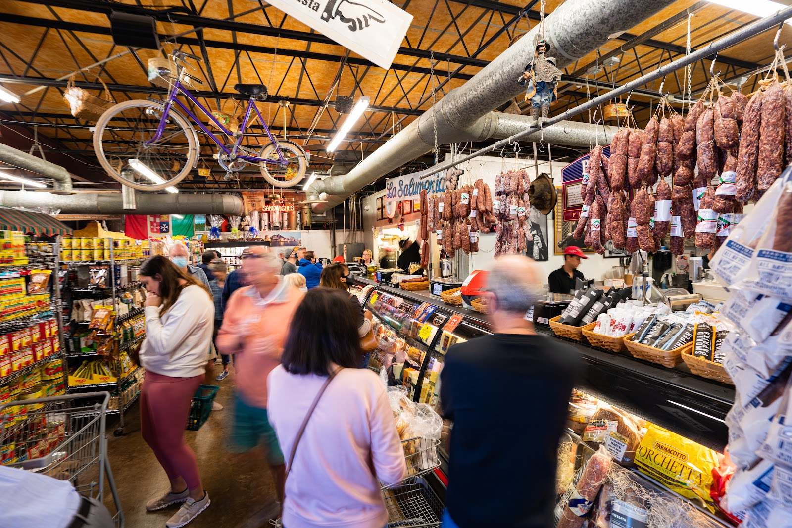 Italian Restaurants at Mazzarro's Italian Market in Central Oak Park, St. Petersburg, Florida