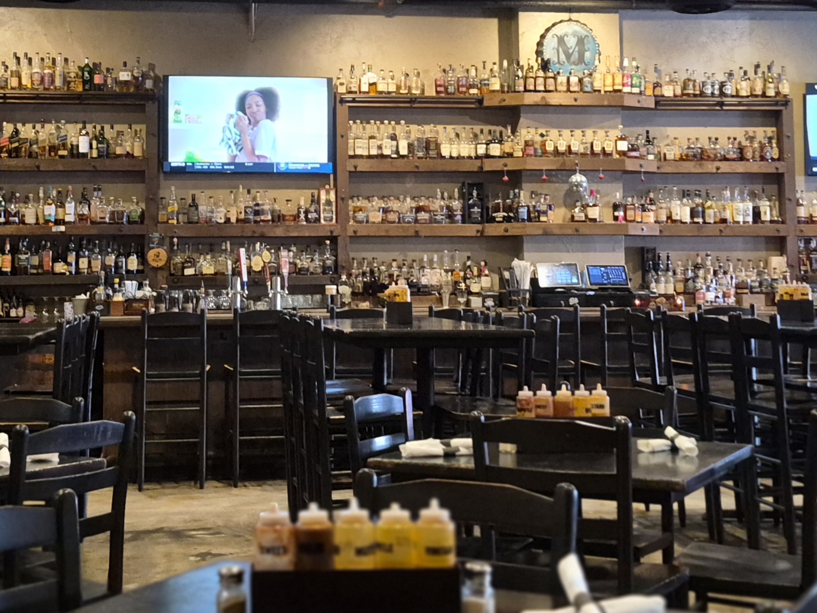 Mojo No. 4, Urban BBQ Whiskey Bar