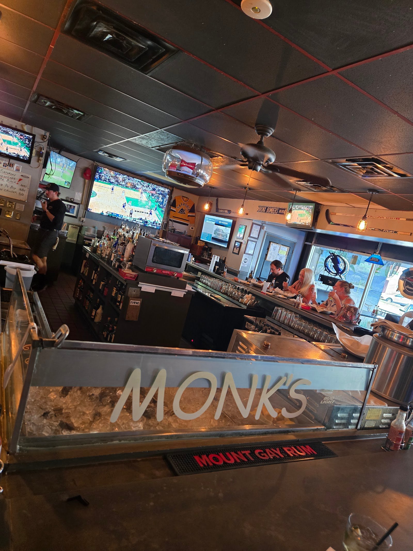 Monk's Steamer Bar