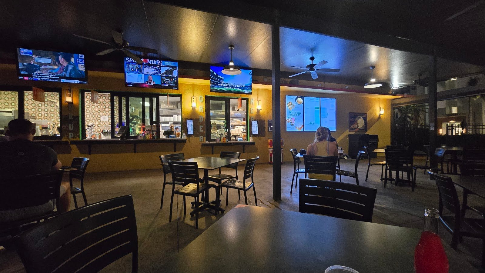 Red Mesa Mercado - The Edge District
