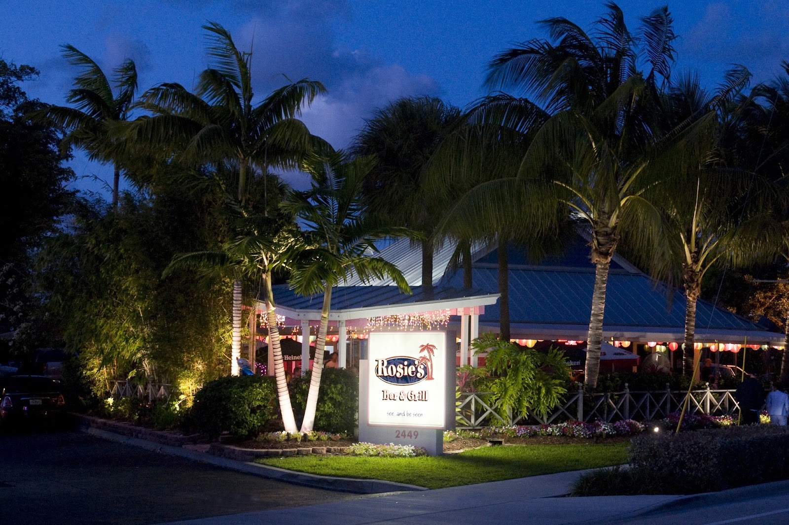 Rosie's Bar & Grill