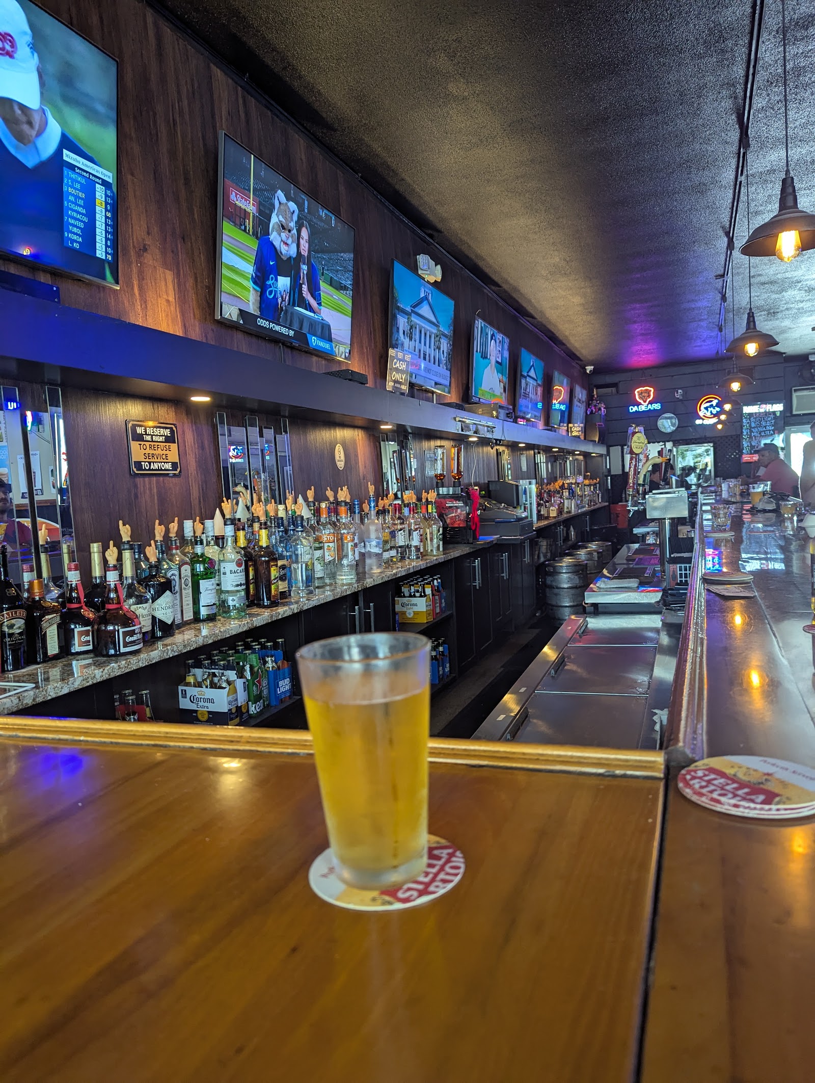 Steve's Tavern