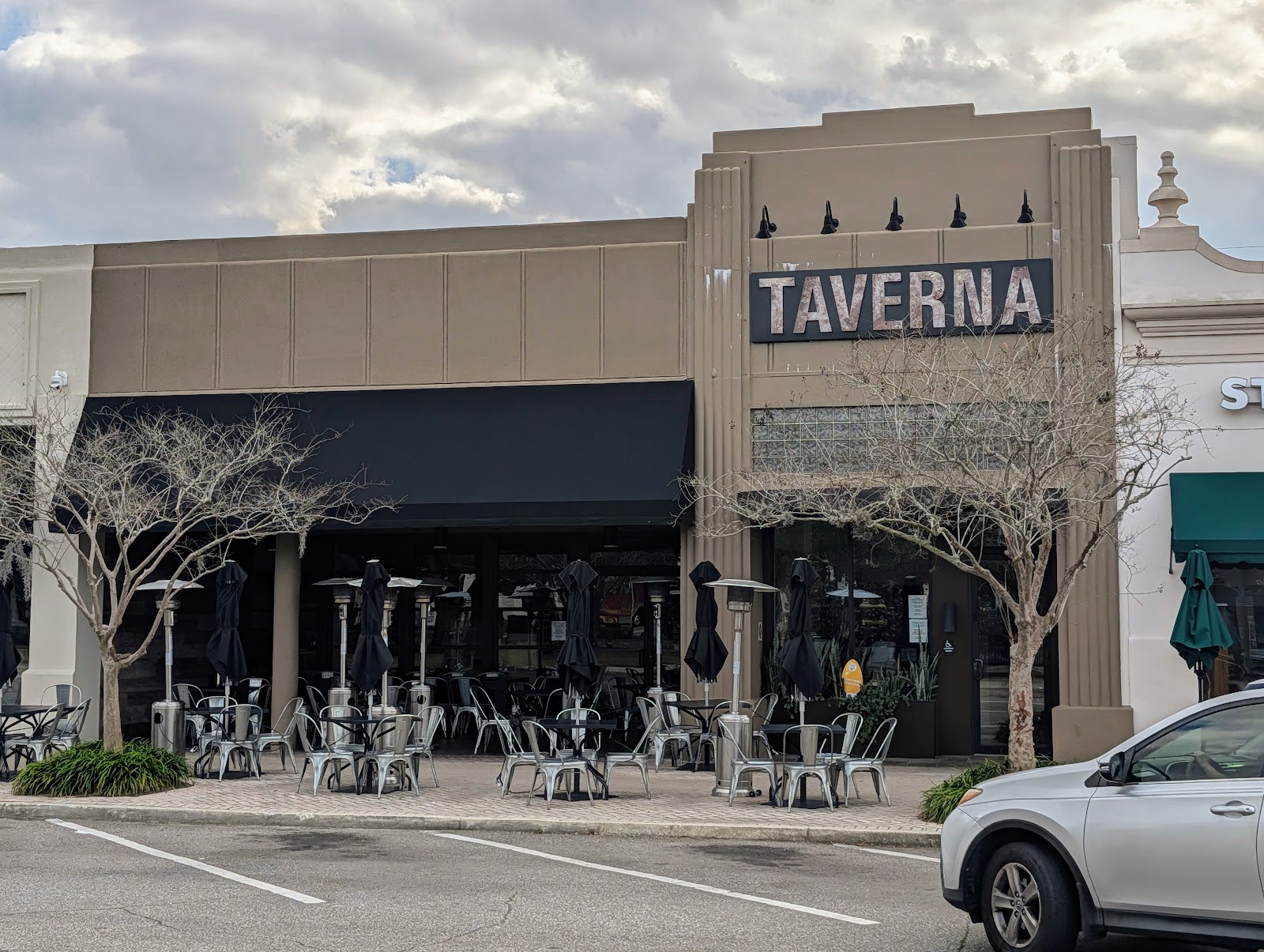 Taverna
