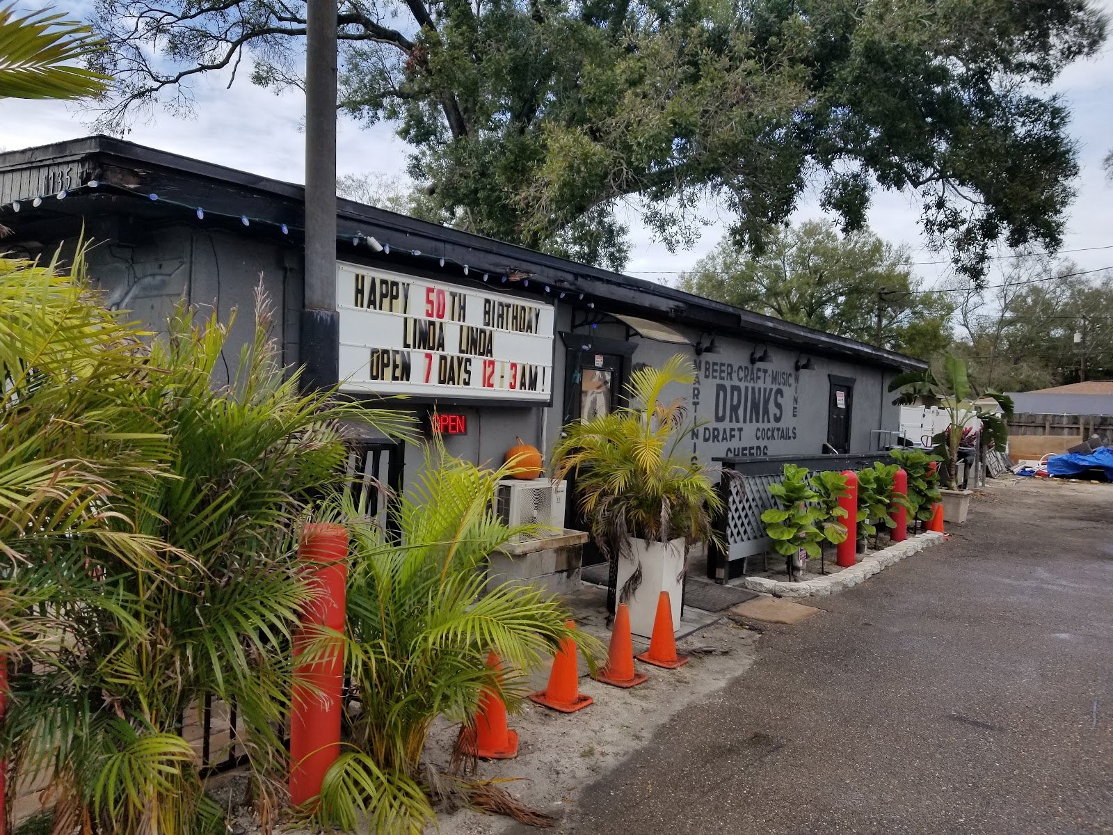 The Hole in the Wall Bar